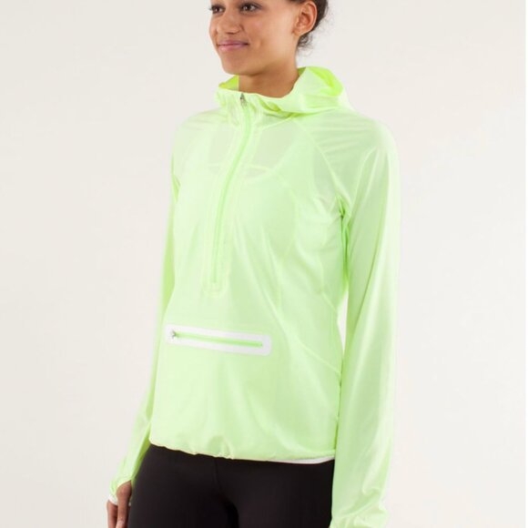 Lululemon Run: Stash & Dash Pullover - Picture 3 of 16
